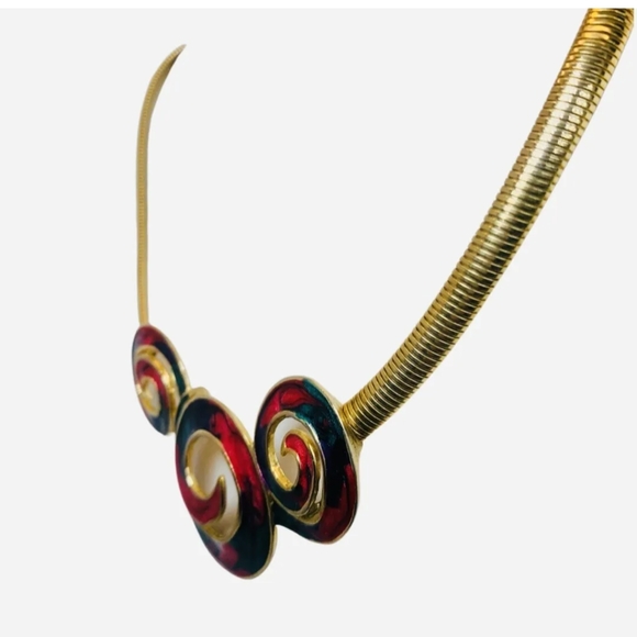 VTG RED BLACK SWIRL OMEGA NECKLACE 18" STATEMENT GOLD TONE 80s Lovecore TRENDY - Picture 5 of 7